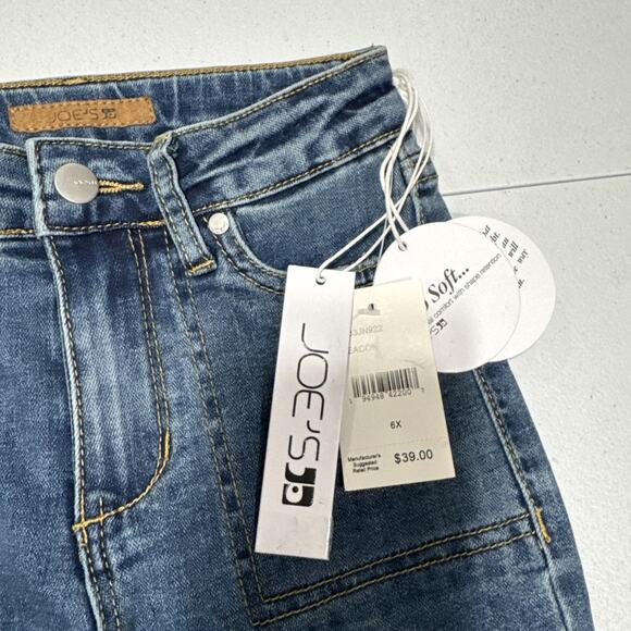 Joe's Girls The Taurus Bell Jeans High Rise Wide Leg Split Hem Size 6X Stretch - Picture 3 of 13